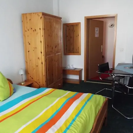 Zur Tanne 3* Zwickau