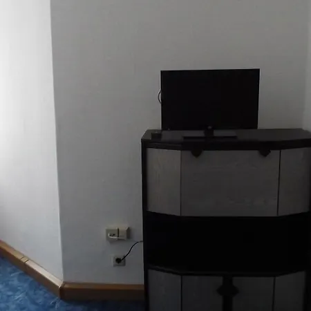 ゲストハウス Zur Tanne ツウィッカウ